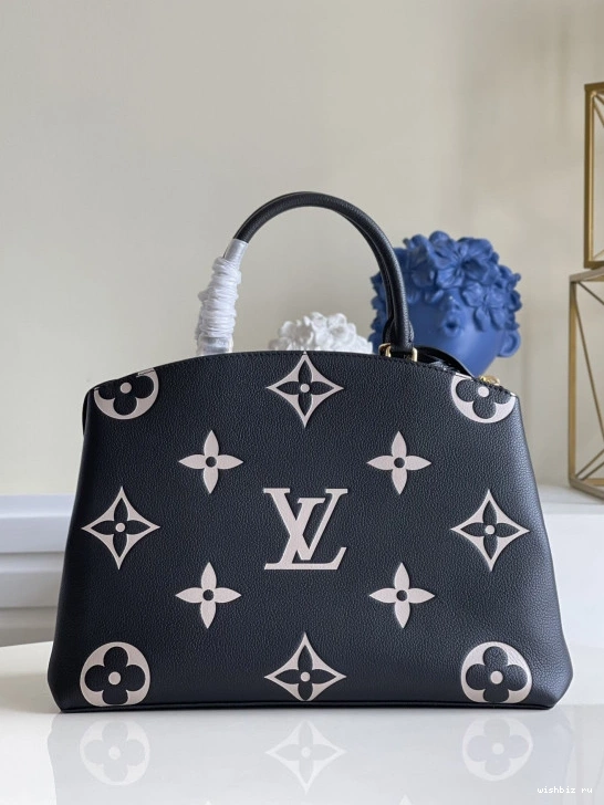WIS VUITTON PALAIS LOUIS GRAND 0211